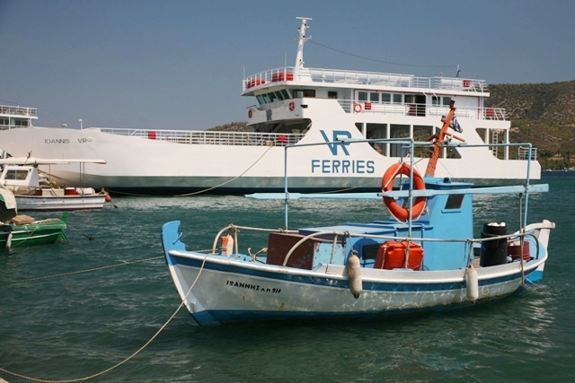 Galatas - Ferry-boats take transport as well as passengers